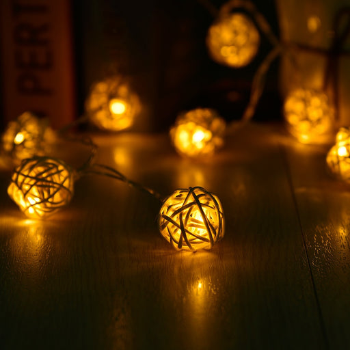 1m 10leds Rattan Ball LED String Light Battery Power LED Garlands Lamp